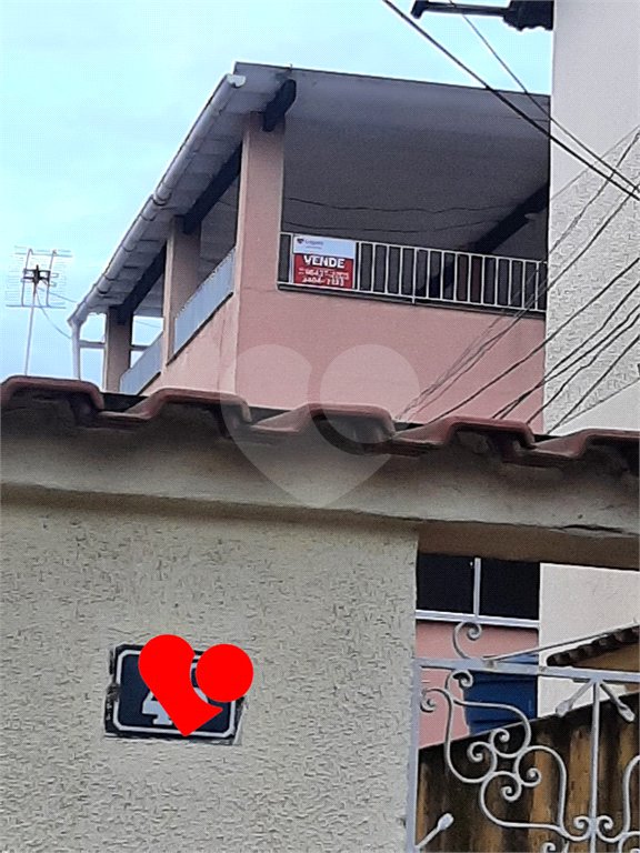 Casa à venda com 3 quartos em Campo Grande, Rio de Janeiro, RJ