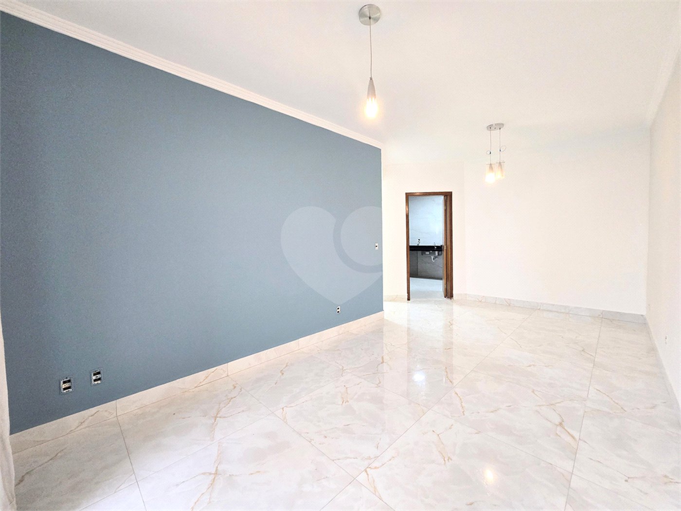 Apartamento à venda com 3 quartos, sendo 1 suíte,  em Jardim Judith, Sorocaba, SP