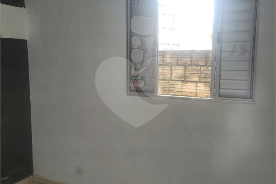 Sobrado à venda com 4 quartos em Tremembé, São Paulo, SP