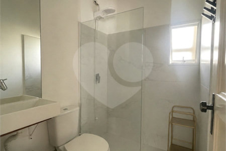 Apartamento à venda com 2 quartos, sendo 1 suíte, em Pinheiros, São Paulo, SP