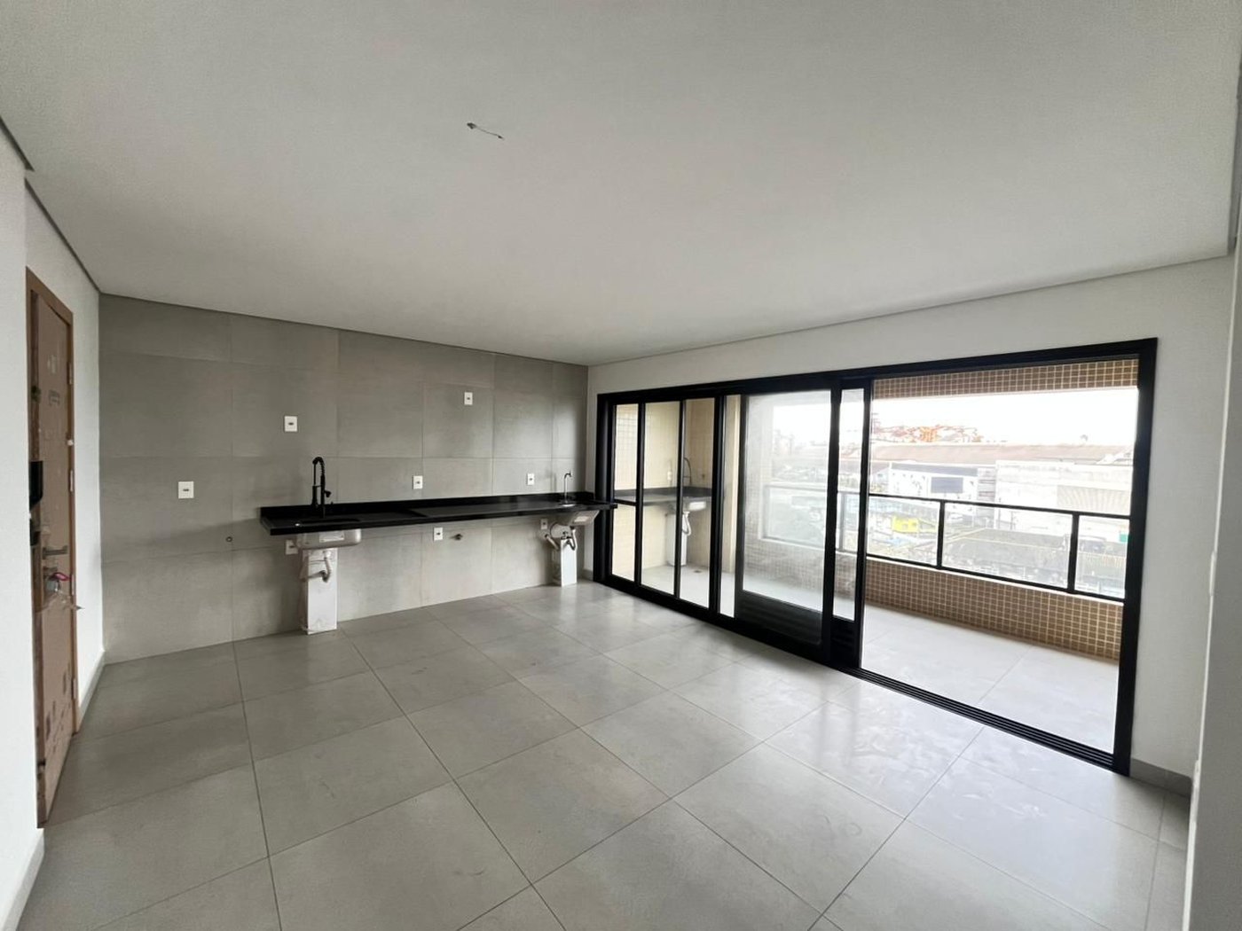 Apartamento com 2 dormitórios à venda, 65 m² por R$ 820.000,00 - Ponta da Praia - Santos/SP