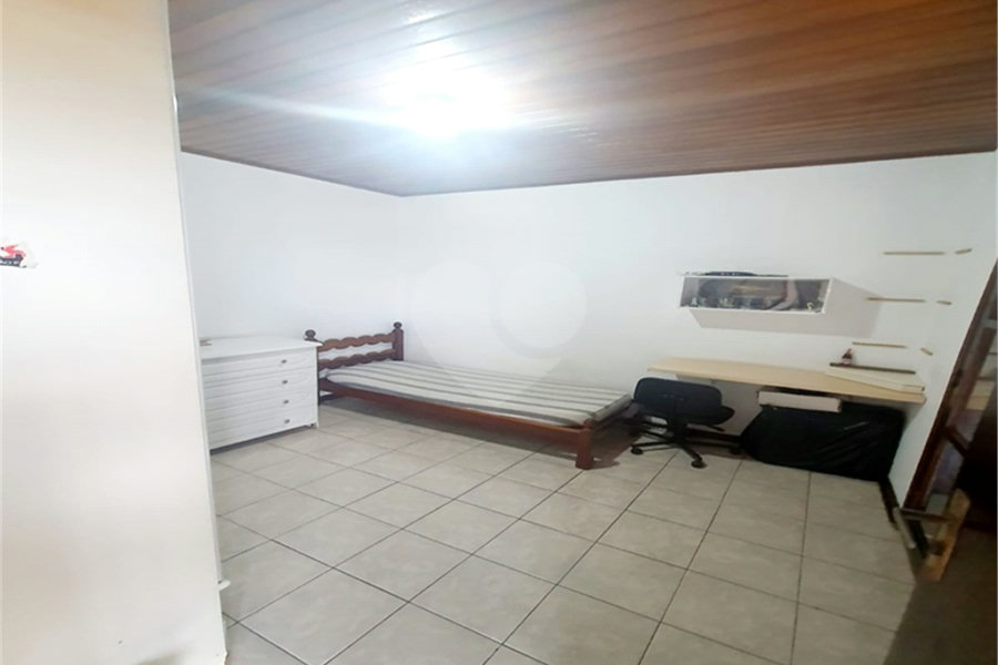 Casa à venda com 4 quartos em Jardim Almeida Prado, Guarulhos, SP
