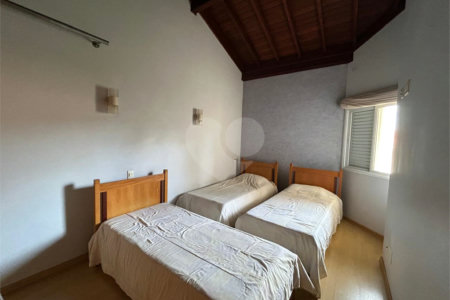 Casa à venda com 5 suítes no condomínio Residencial Bougainville, Campinas - SP