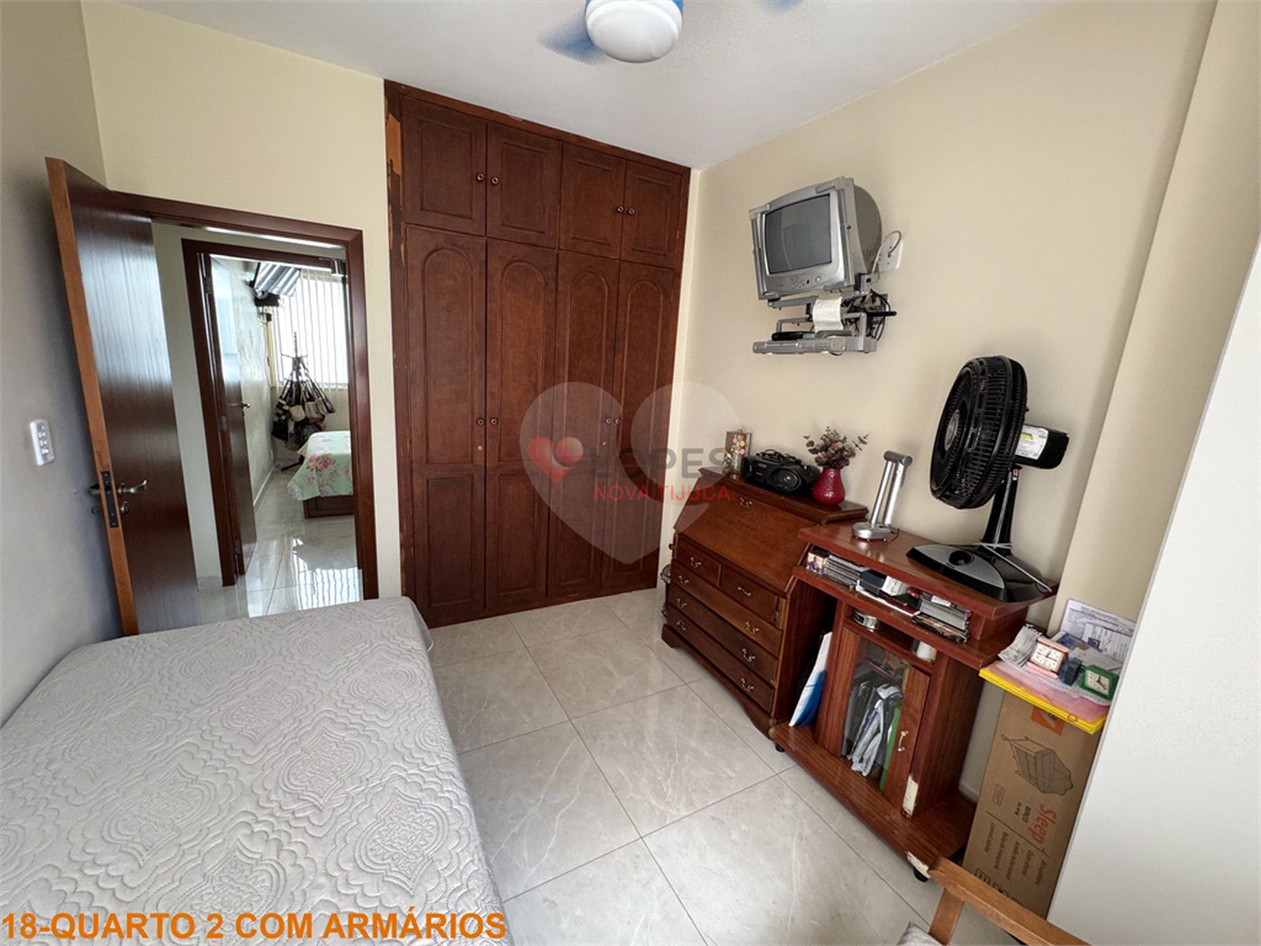 Apartamento à venda com 3 quartos, sendo 1 suíte, em Grajaú, Rio de Janeiro, RJ