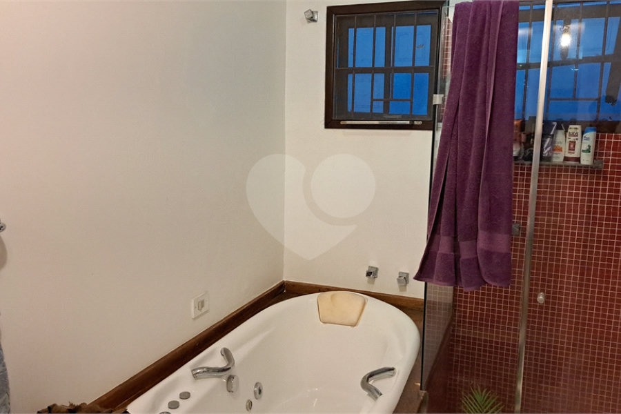 Casa à venda com 3 quartos, sendo 1 suíte, em Chácara Arantes, Mairiporã, SP