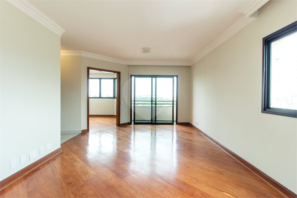 Apartamento a Venda na Chácara Santo Antônio, 163 m², 3 suítes, 2 vagas,, lazer e próximo ao parque