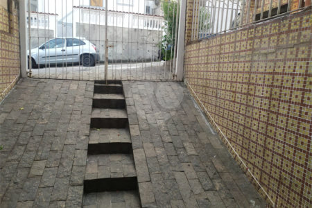 Casa à venda com 2 quartos em Vila Paiva, São Paulo, SP