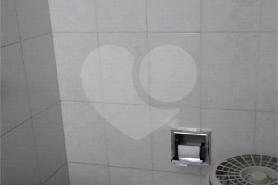 Sobrado à venda com 6 quartos em Horto Florestal, São Paulo, SP