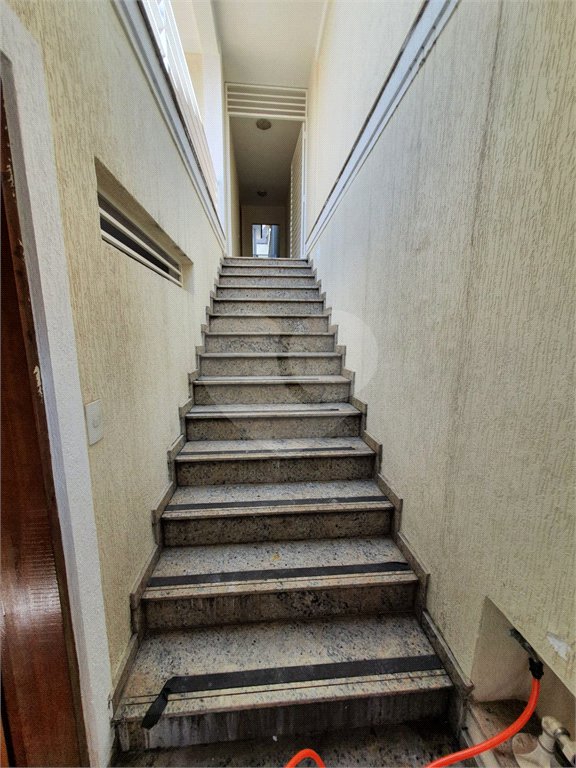 Sobrado à venda com 4 quartos, sendo 2 suítes,  em Santana, São Paulo, SP
