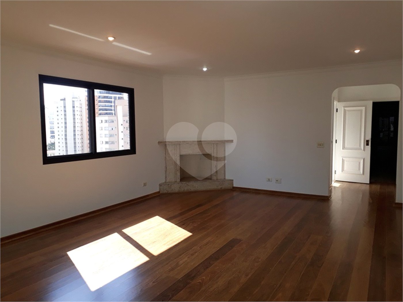 Apartamento à venda com 4 suítes em Santana, São Paulo, SP