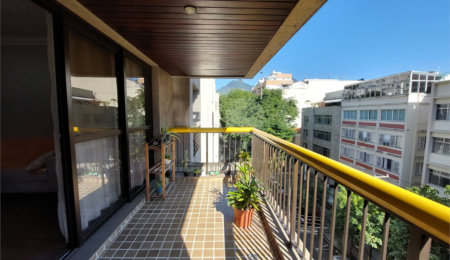 Apartamento à venda com 3 quartos, sendo 1 suíte,  em Tijuca, Rio de Janeiro, RJ