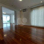 Casa à venda com 4 suítes no condomínio Residencial Morumbi, São Paulo - SP