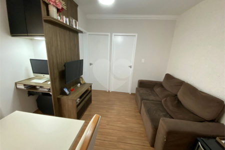 Apartamento à venda com 2 quartos em Vila Gustavo, São Paulo, SP