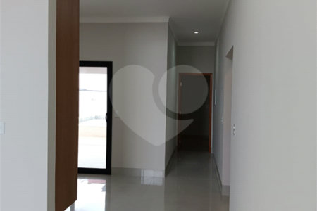 Casa à venda com 3 suítes no condomínio Lagos D Icaraí, Salto - SP