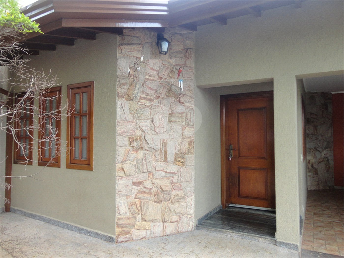 Casa à venda com 3 quartos, sendo 1 suíte, em Santa Marina, Valinhos, SP