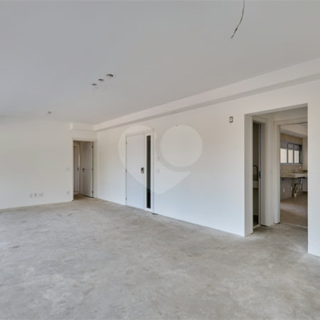 Apartamento à venda com 3 suítes em Jardim Marajoara, São Paulo, SP