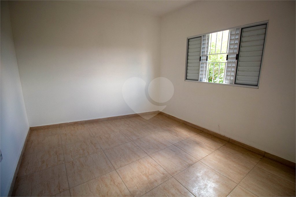 Sobrado à venda com 2 quartos, sendo 1 suíte, em Jardim Boa Vista, São Roque, SP