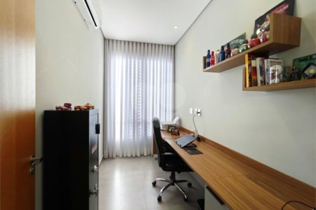 Casa à venda com 3 suítes no condomínio Villa D' Oro, Vinhedo - SP