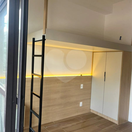 Flat à venda ou para alugar com 1 quarto em Perdizes, São Paulo, SP