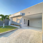 Casa à venda com 3 quartos, sendo 2 suítes, no condomínio PORTO LAGOA, Aquiraz - CE