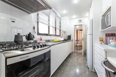 Apartamento à venda com 4 quartos, sendo 2 suítes, em Planalto Paulista, São Paulo, SP