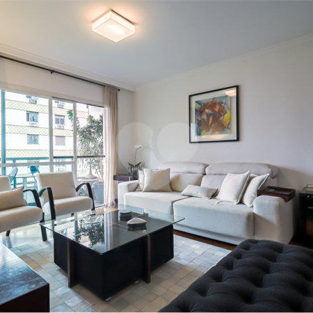 Apartamento à venda com 4 quartos, sendo 2 suítes, em Vila Morumbi, São Paulo, SP