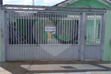 Casa térrea para venda no Parque Primavera.