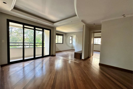 Apartamento à venda com 2 suítes em Vila Andrade, São Paulo, SP