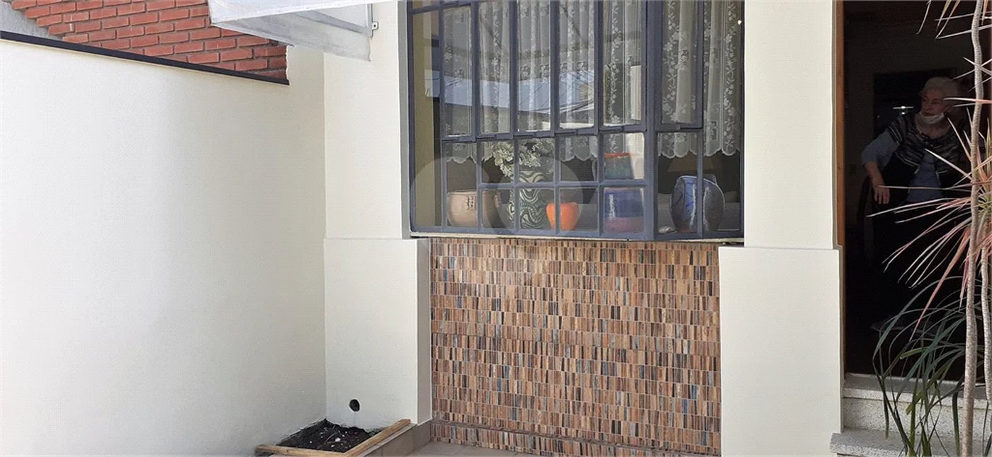 Casa à venda com 3 quartos, sendo 1 suíte, em Planalto Paulista, São Paulo, SP