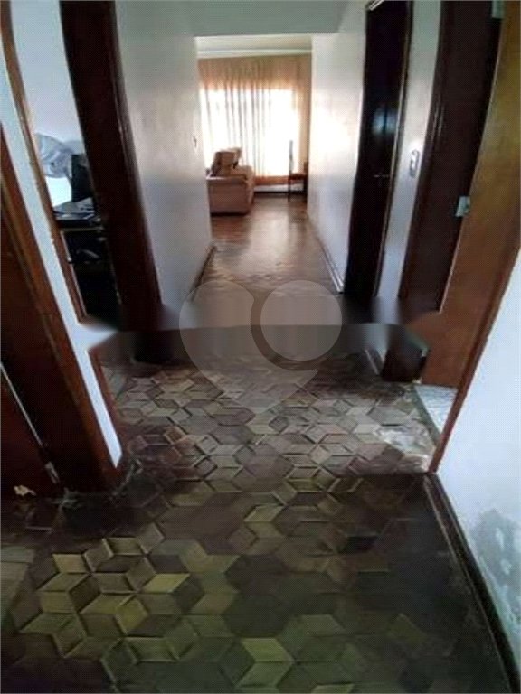 Sobrado à venda com 4 quartos, sendo 1 suíte, em Vila Constança, São Paulo, SP