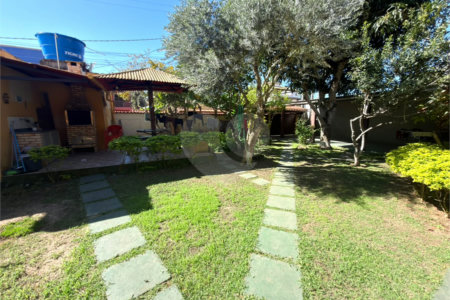 Casa à venda com 7 quartos em Peró, Cabo Frio, RJ