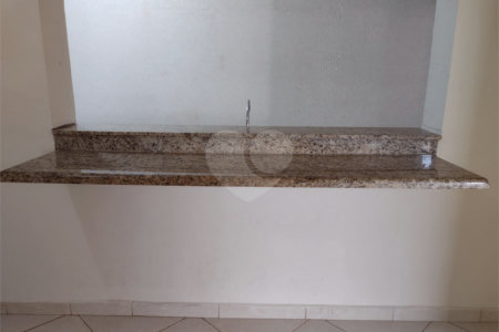 Casa à venda com 2 quartos, sendo 1 suíte, em Santa Eudóxia, São Carlos, SP
