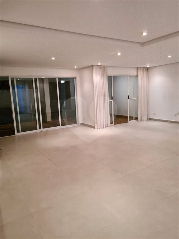 Casa à venda com 3 suítes no condomínio Residencial Courtyard Village, São Paulo - SP