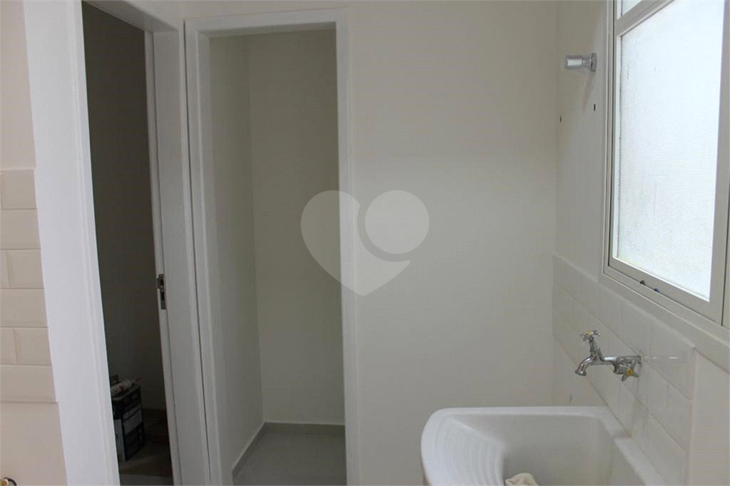 Apartamento à venda com 3 quartos, sendo 1 suíte, em Vila Pompéia, São Paulo, SP