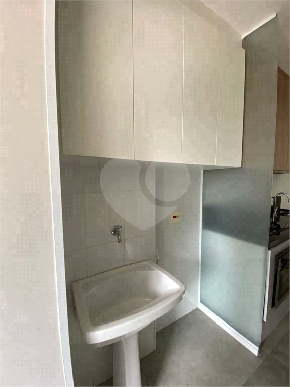 Apartamento para alugar com 2 quartos, sendo 1 suíte,  em Vila Gertrudes, São Paulo, SP