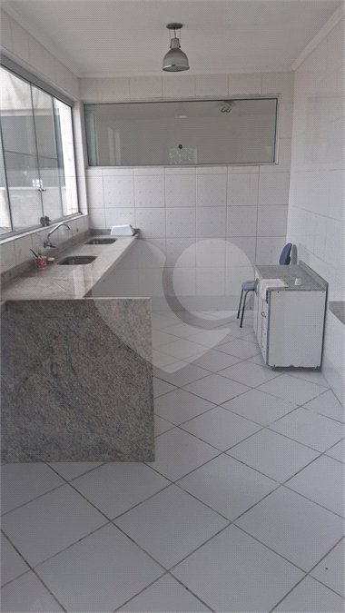 Salão Comercial à venda ou para alugar em Vila Oliveira, Mogi das Cruzes, SP
