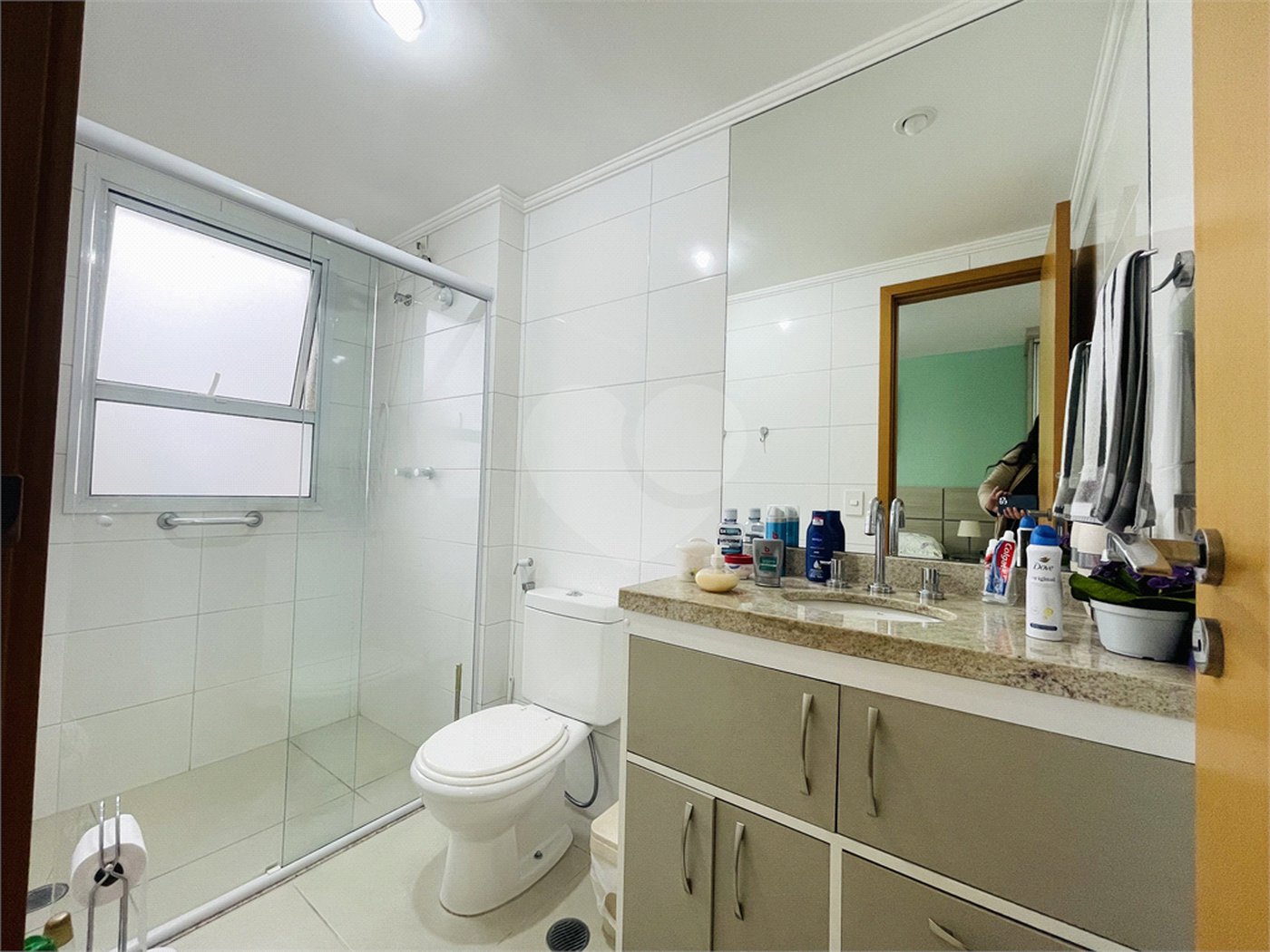 Apartamento à venda com 2 suítes em Vila Scarpelli, Santo André, SP