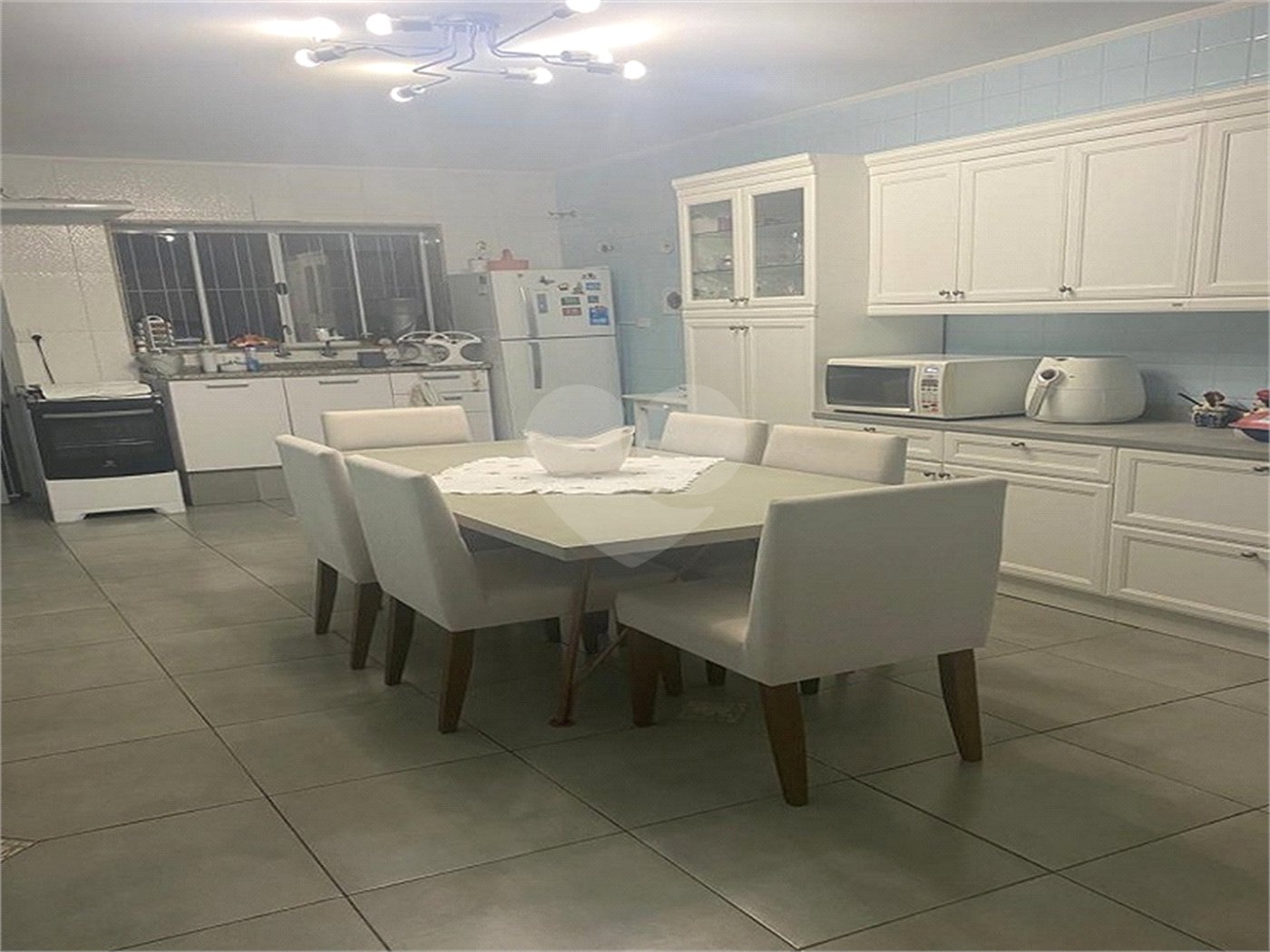 Sobrado à venda com 3 quartos em Vila Guilherme, São Paulo, SP