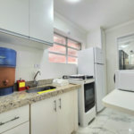 Apartamento mobiliado próximo da praia com 1 dormitório à venda, 32 m² por R$ 390.000 - Embaré - Santos/SP