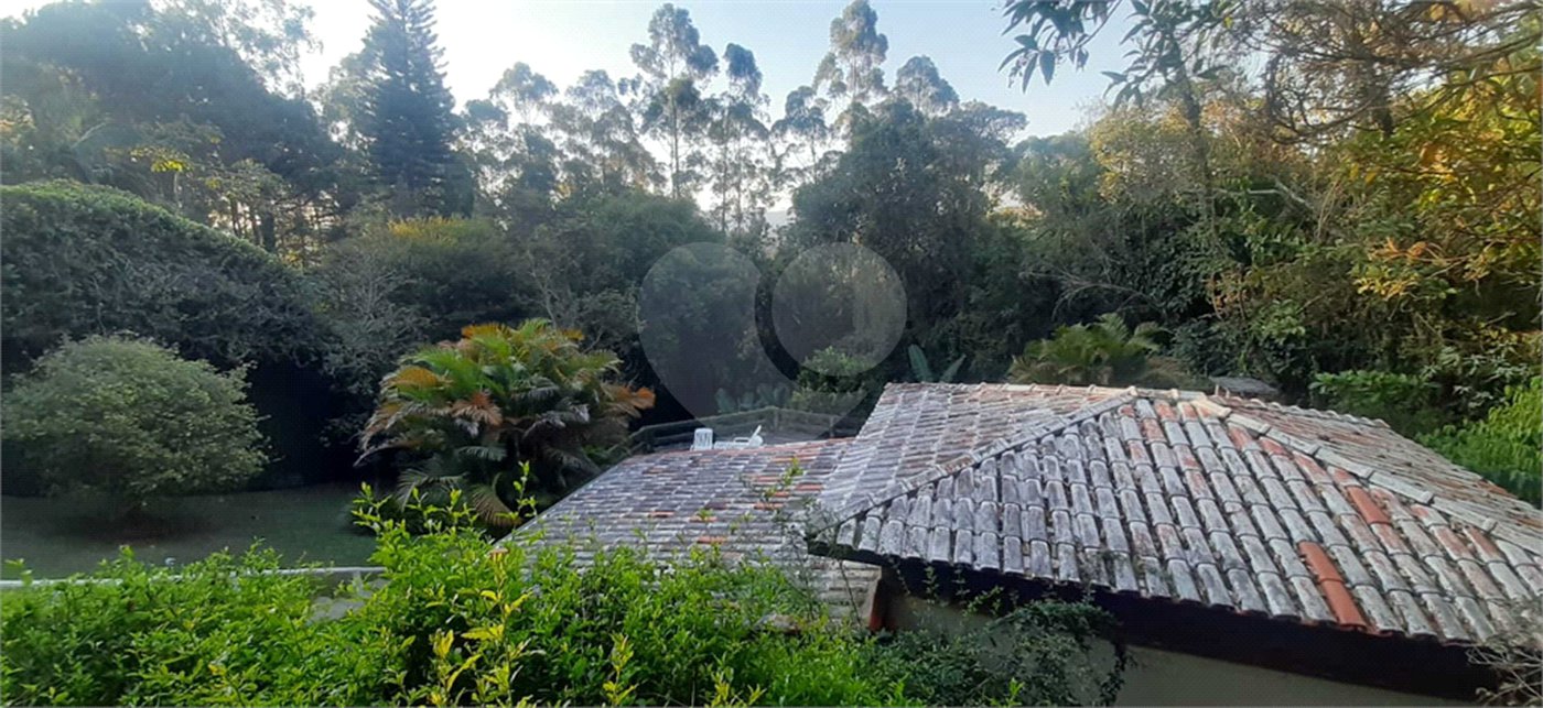 Casa à venda ou para alugar com 4 quartos, sendo 2 suítes, em Serra da Cantareira, Mairiporã, SP