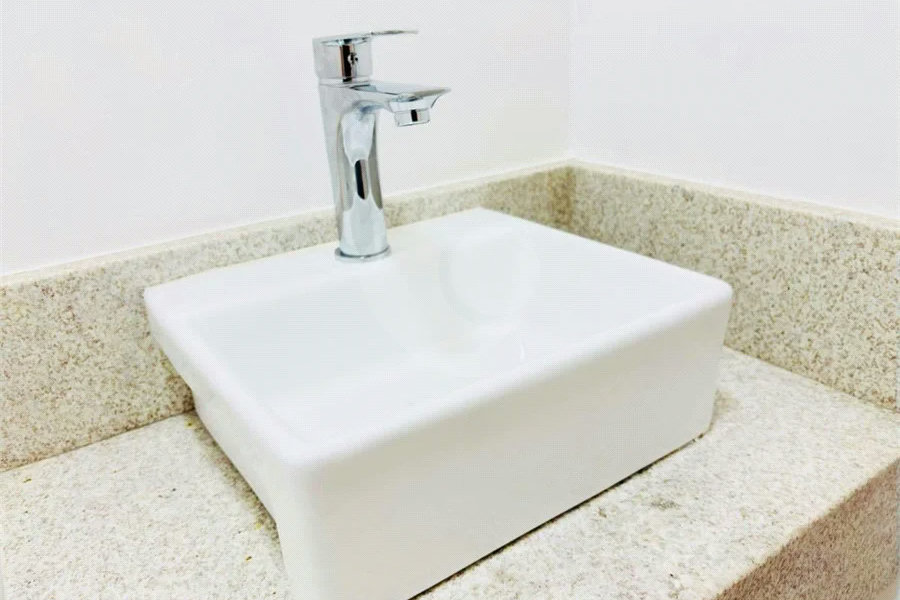 Apto reformado, 2 dormitórios na Pompéia
