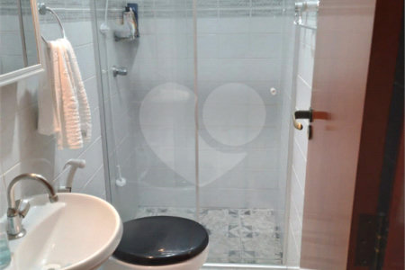 Sobrado à venda com 4 quartos, sendo 1 suíte, em Ipiranga, São Paulo, SP