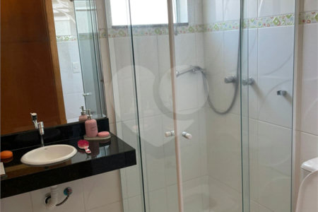 Casa à venda com 4 suítes no condomínio Aruã Lagos, Mogi das Cruzes - SP