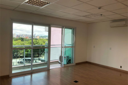 Sala à venda em Chácara Santo Antônio, São Paulo, SP
