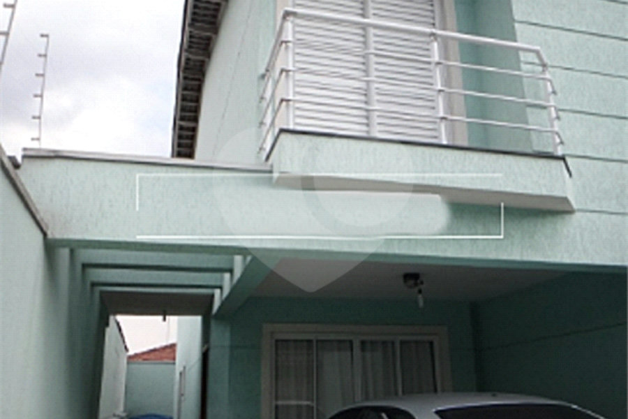Sobrado à venda com 3 quartos, sendo 1 suíte, em Tremembé, São Paulo, SP