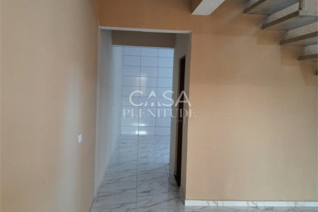Sobrado à venda com 2 quartos, sendo 1 suíte, em Jardim dos Pássaros, Sorocaba, SP