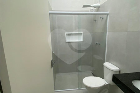 Casa à venda com 3 quartos, sendo 1 suíte, no condomínio Horto Florestal Villagio, Sorocaba - SP