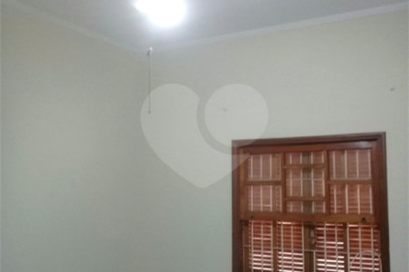 Sobrado à venda com 4 quartos, sendo 2 suítes,  em Jardim Regina, Indaiatuba, SP