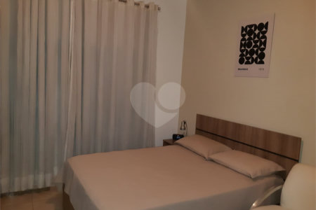 Apartamento à venda com 3 quartos, sendo 2 suítes, em Pinheiros, São Paulo, SP