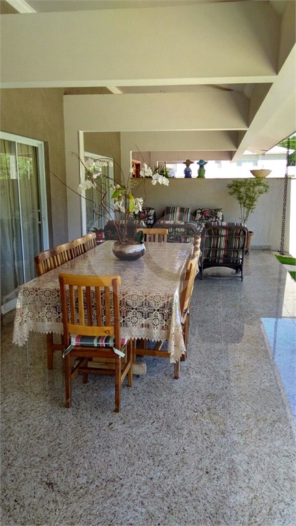 Casa à venda com 5 suítes no condomínio Reserva dos Vinhedos, Louveira - SP